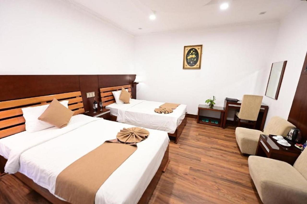 Adina 3 Star Hotel Дананг Екстер'єр фото