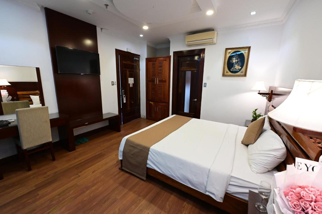Adina 3 Star Hotel Дананг Екстер'єр фото