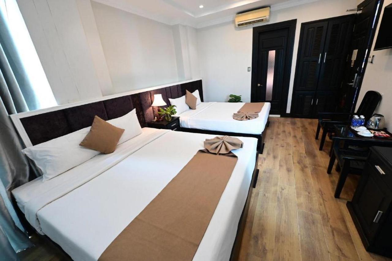 Adina 3 Star Hotel Дананг Екстер'єр фото