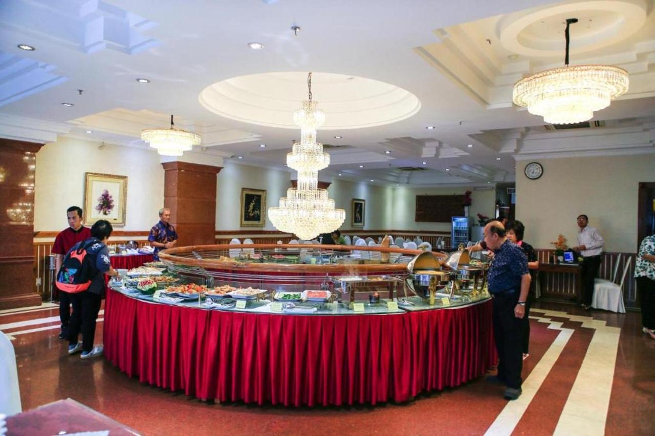 Adina 3 Star Hotel Дананг Екстер'єр фото