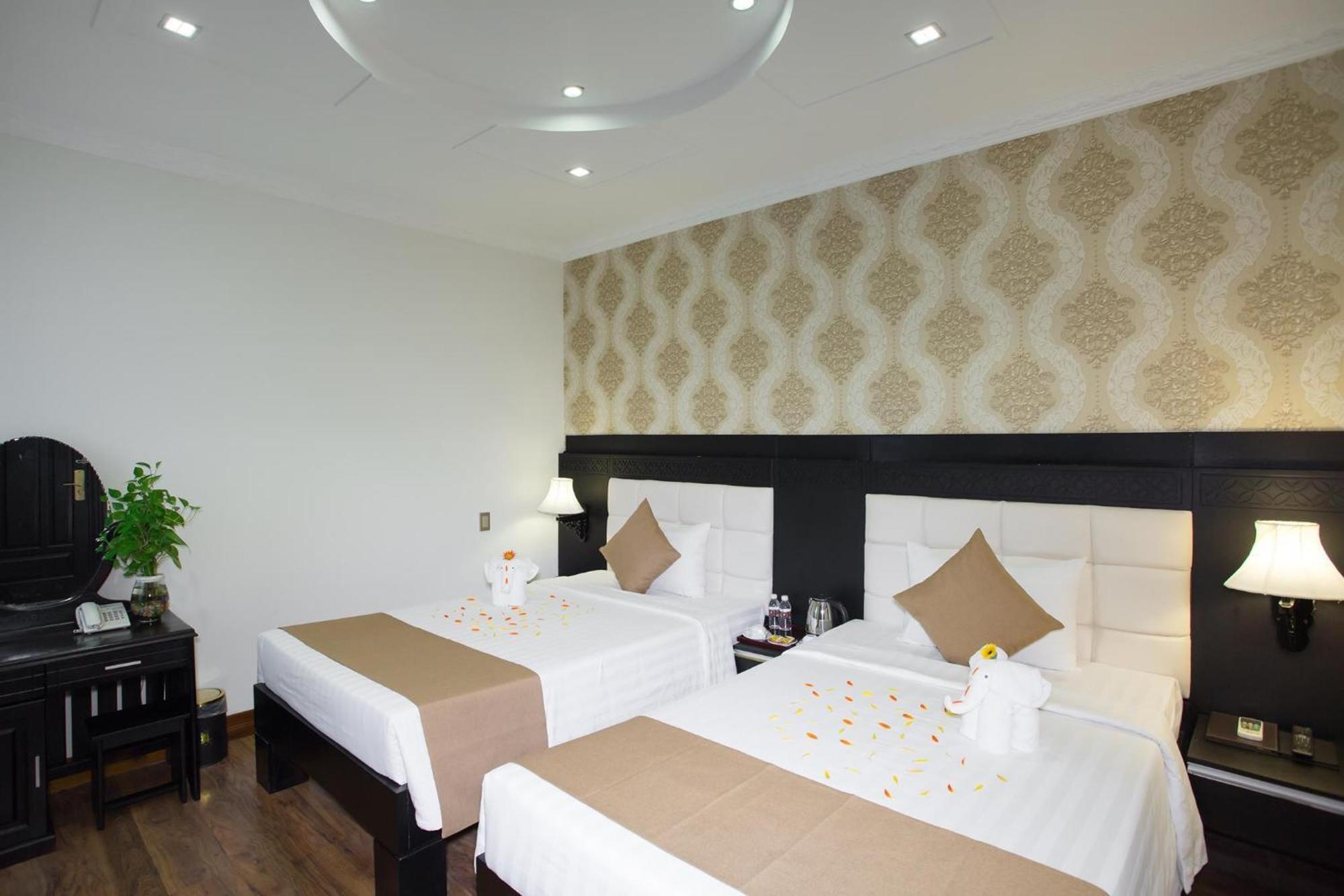 Adina 3 Star Hotel Дананг Екстер'єр фото