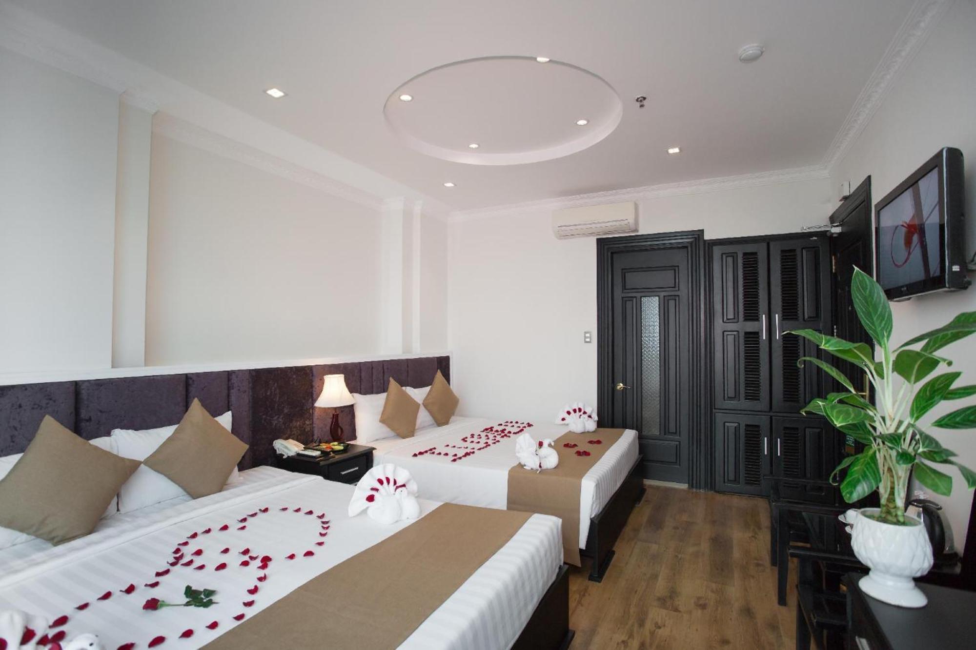 Adina 3 Star Hotel Дананг Екстер'єр фото