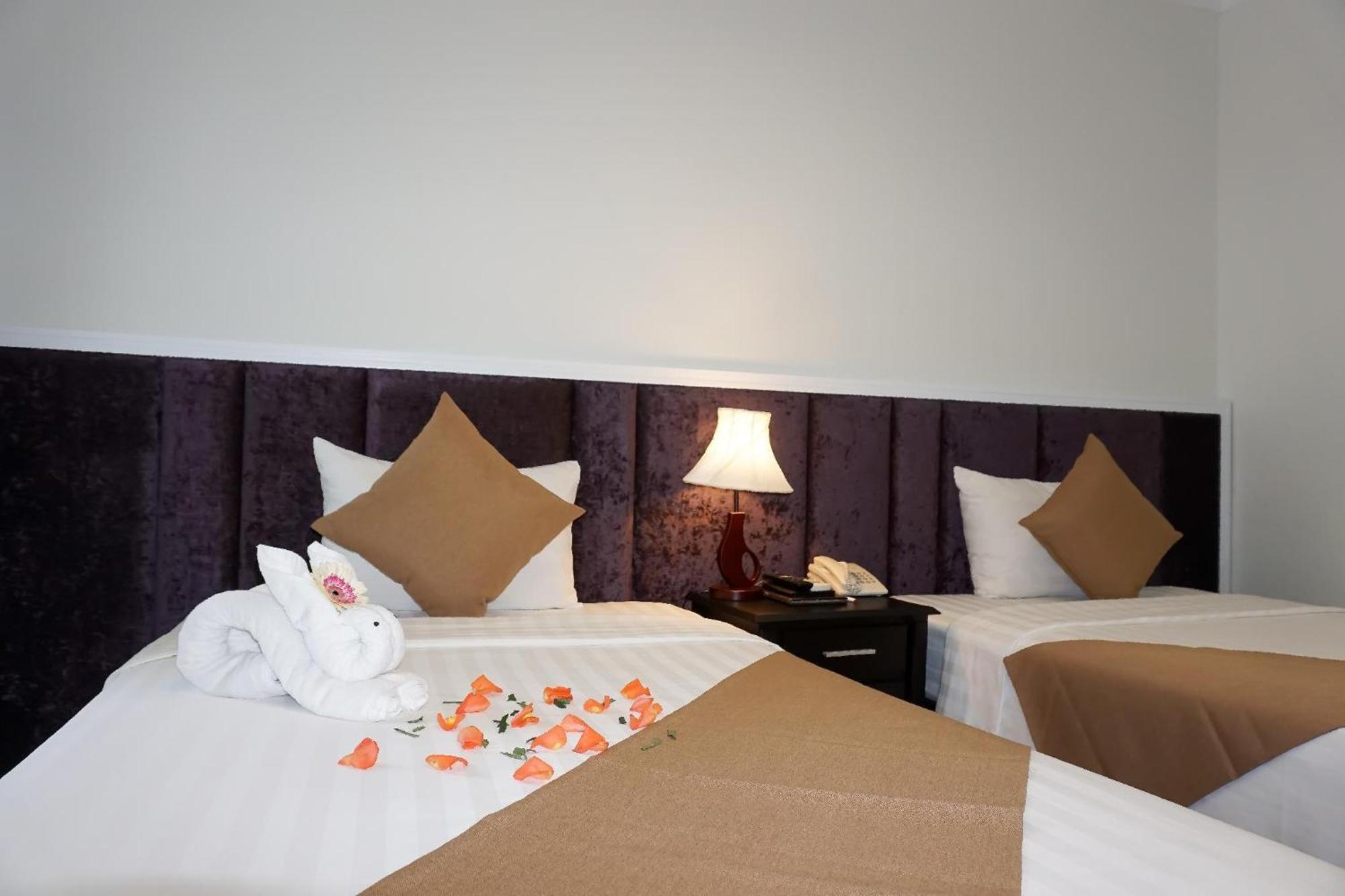 Adina 3 Star Hotel Дананг Екстер'єр фото