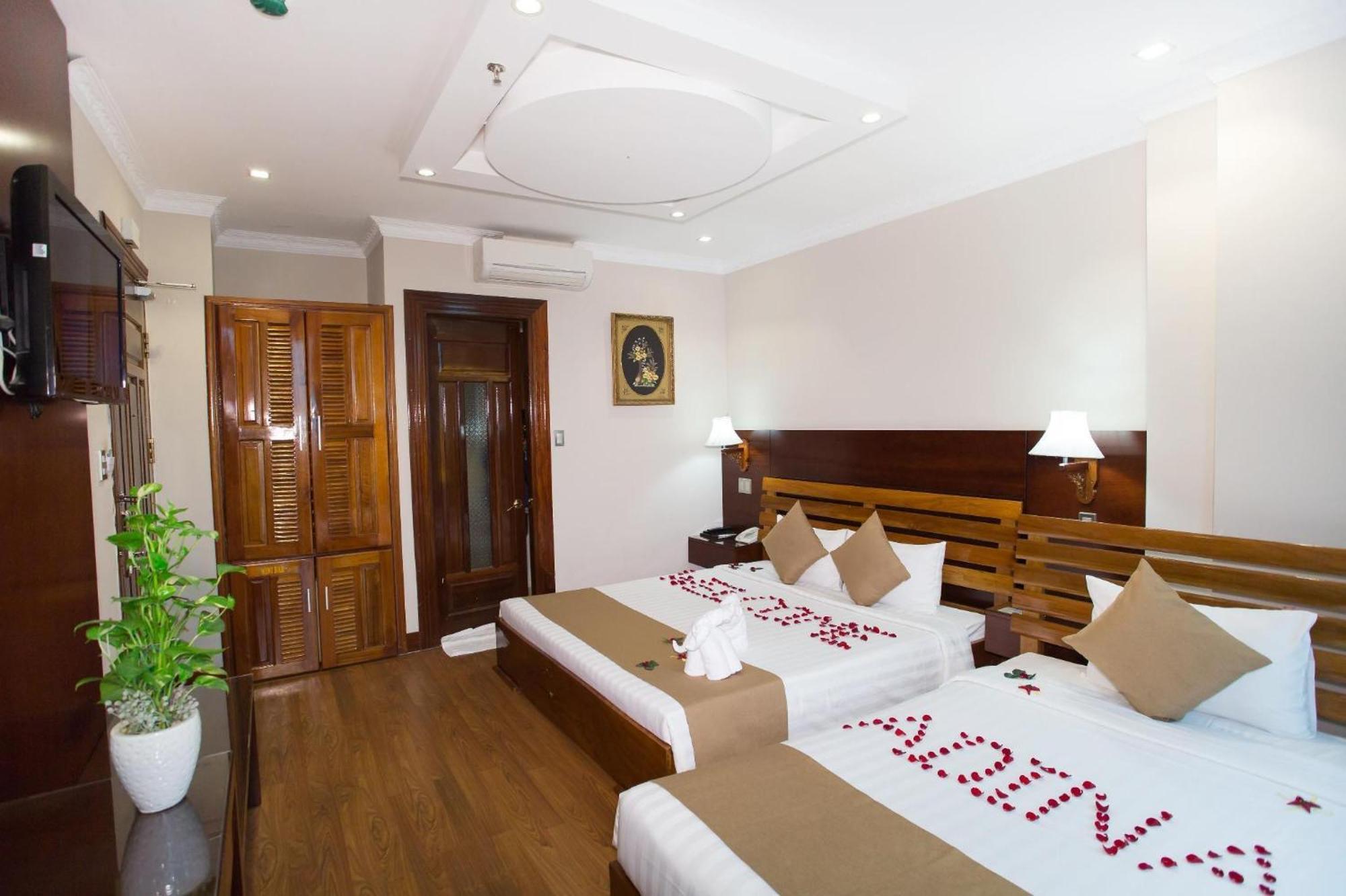 Adina 3 Star Hotel Дананг Екстер'єр фото